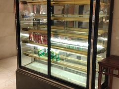 面包甜点陈列柜-世贸君澜·云天阁自助餐厅
