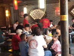 -月满大江经典火锅(任城路店)
