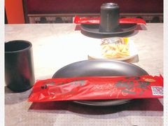 -沪小胖小龙虾(淮海中路旗舰店)