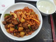 炒意面-北大学一食堂