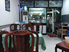 大堂-白玉兰小吃(新村路店)