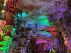 -泰安地下龙宫景区