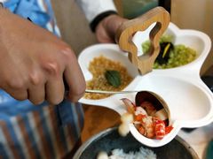 -蜜桃花开·中西融合菜E&W(南长街店)