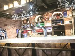 -麦凯伦烧烤·精酿超级工厂店(金桥总店)