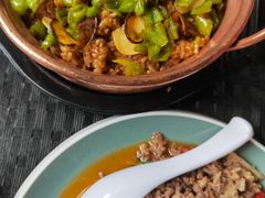 牛肝菌焖饭-朱家小厨(红塔西路店)