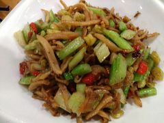 -唐师傅湘西名菜馆(武陵路店)