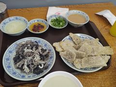 -门框胡同百年卤煮(新街口店)