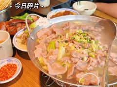 -肖四女乐山跷脚牛肉(南汇大学城生活广场店)