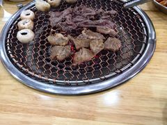 -牛信亭韩国料理·炭火烤肉(紫藤路店)