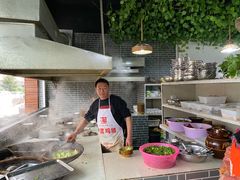 -小杨翘脚牛肉