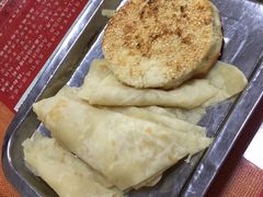 油饼半张-教师之家赵家羊汤馆(东青龙街店)