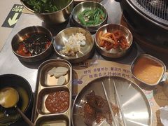 -牧童禧肉社·韩国炭火烤肉店(中粮祥云小镇创始店)