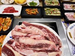 -阿亲家·韩式无限烤肉(花果园店)