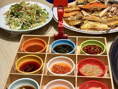 -小船渔村•大连菜•大连焖鱼(黄河路店)