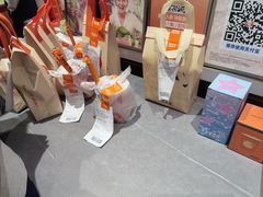-沪上阿姨·精选茶饮(富力又一城店)