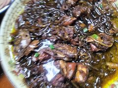 -老码头黑皮肘子锅包肉(赣水路店)