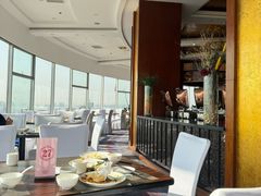 -东方豪景花园酒店·怡景旋转餐厅