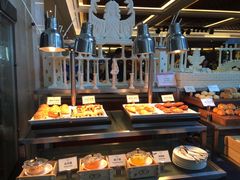 面包甜点陈列柜-东莞塘厦三正半山温泉酒店·沙利文西餐厅