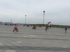 -东港音乐喷泉广场