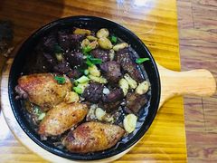 -老东镇啤酒屋海鲜加工·蒸汽海鲜·海鲜烧烤(台东店)