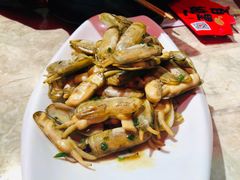 -沪小胖小龙虾(淮海中路旗舰店)