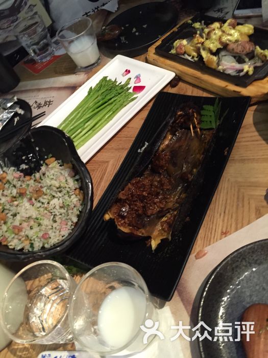 赵小姐不等位(日月光中心广场店)的点评