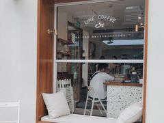 -Line 咖啡(石厦花园店)