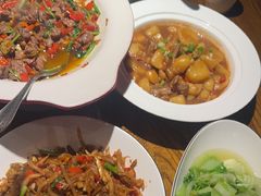 -爱碗亭·鲜炒湖南菜(壹城中心店)