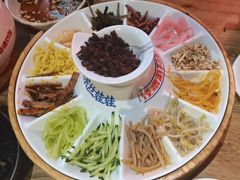 -怪噜范·老贵阳街头名小吃(鸿通城店)