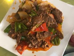 -苏莱特色牛骨滩羊手抓馆(长城东街总店)