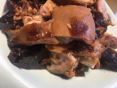 酱猪蹄-浩运海鲜·16年专注青岛菜(石老人店)