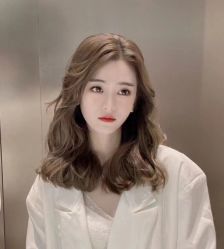 -卡尔诗·科技美肤连锁