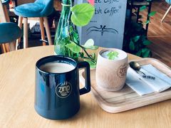 -ZING COFFEE 镜咖啡