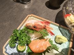 -铭牛烧肉·和牛海鲜自助(高新月牙湖店)