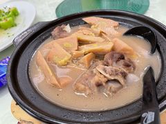 浓汤绿豆酿莲藕-美景家宴