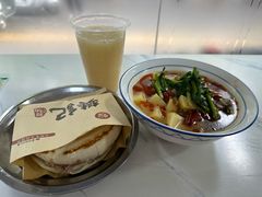 -樊记腊汁肉(竹笆市总店)