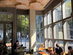 大堂-星巴克臻选(深圳万象天地旗舰店)