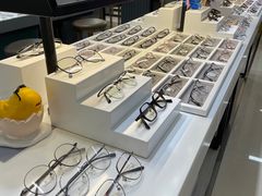 -三叶眼镜城(八佰伴店)