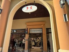 -UNDER ARMOUR(新燕莎奥莱店)
