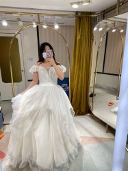 -LA GRACE高端婚纱礼服定制馆