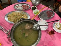 -五洞培记山庄·鲜牛肉火锅