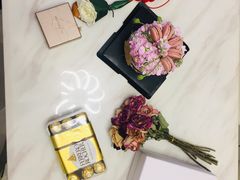 -小苍兰风铃草·礼物蛋糕(沈阳店)