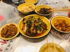 手撕卤鸡-东排食堂长沙小吃大排档(五一广场店)