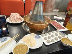-楼外楼大刀肉传统火锅居(博学路店)
