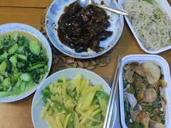 -素满香·全民食养自助(长宁龙之梦店)