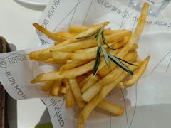 -周沫西餐厅(北京路广百百货店)