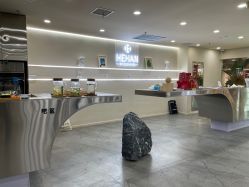 前台-DX HAIR SALON·发现未知美发沙龙