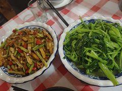 -铁头烧菜馆(立新路店)