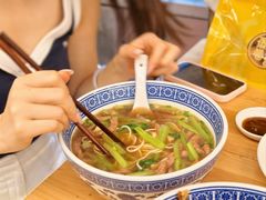 -沪西老弄堂面馆(定西路店)