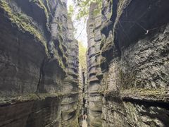 -梭布垭石林景区